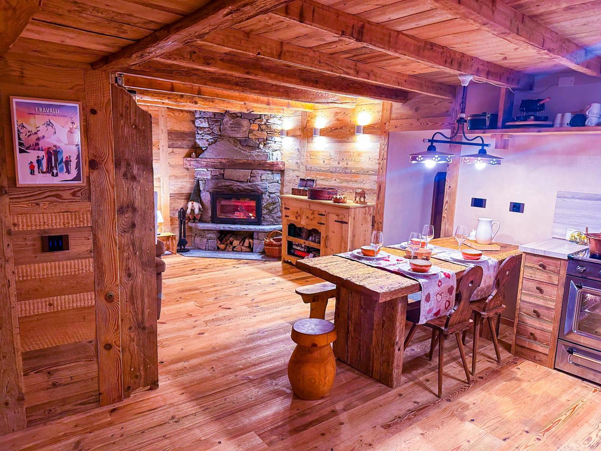 Joivy Modern Family Chalet With Stunning Mountain Views Champoluc Kültér fotó